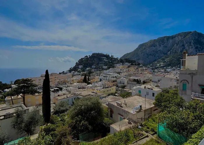 Capri Suite Dreams